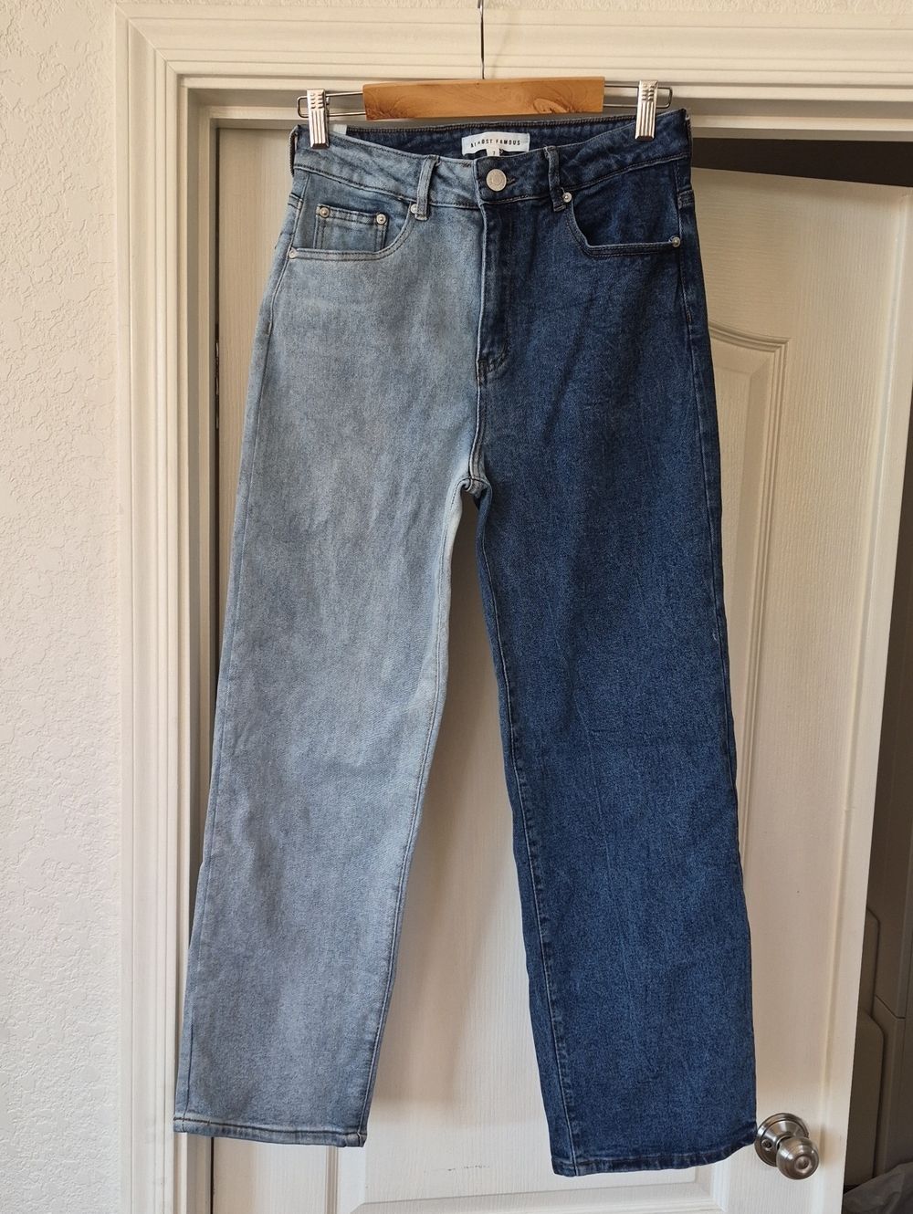 Almost Famous Two Tone Jeans Sz 28 Waist